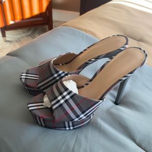 Ladies high heel shoes
